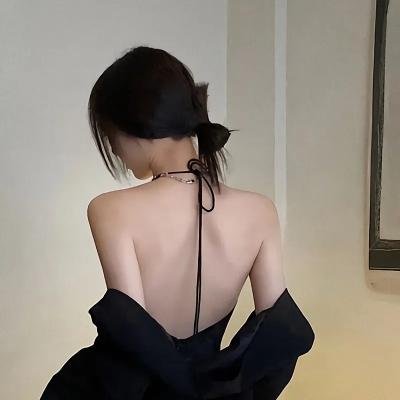 双面贤妻：毒杀姻亲14年